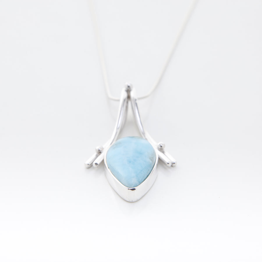 Larimar Pendant, Olivella