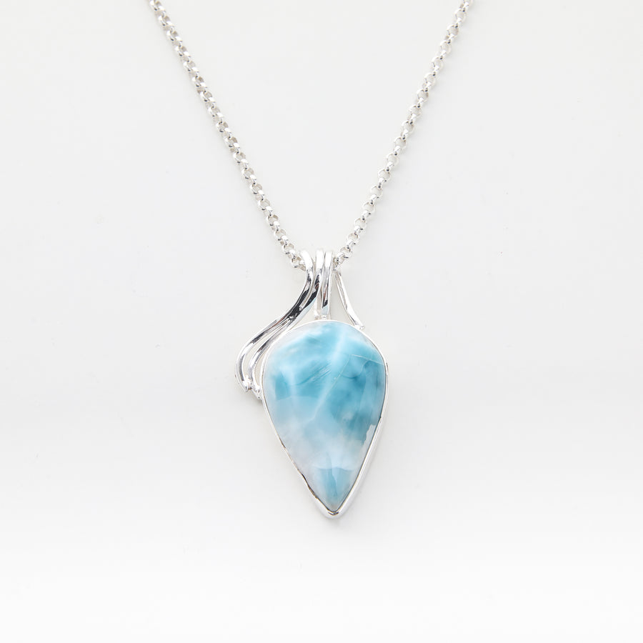 Larimar Pendant, Regan
