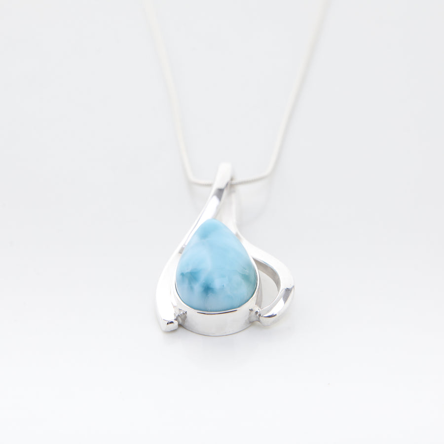 Larimar Pendant, Ronja