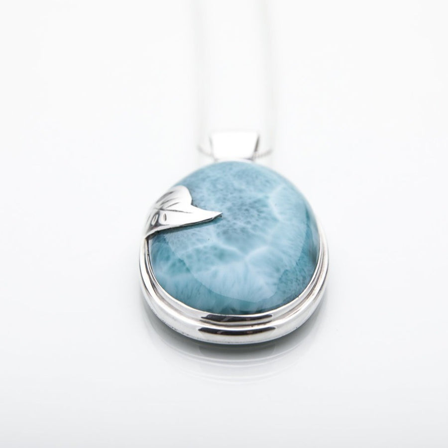 Larimar Pendant, Ines