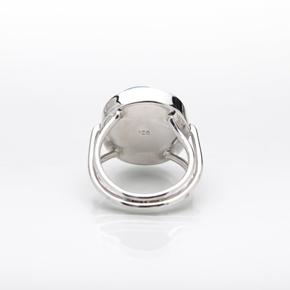 Round Larimar Ring, Efe