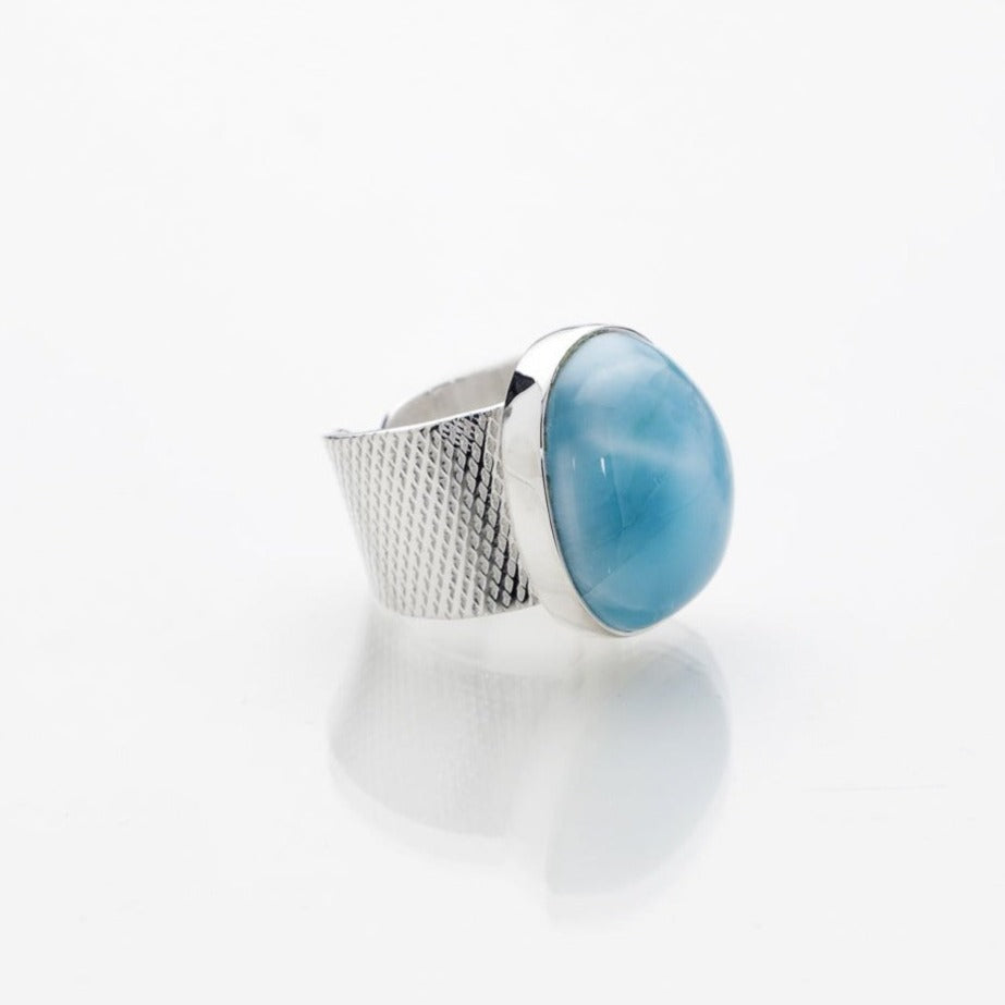 Larimar Ring, Ridley