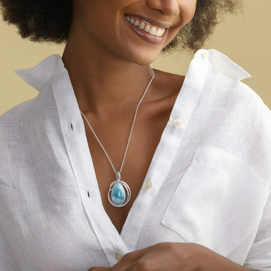 Larimar Oval Pendant, Génesis