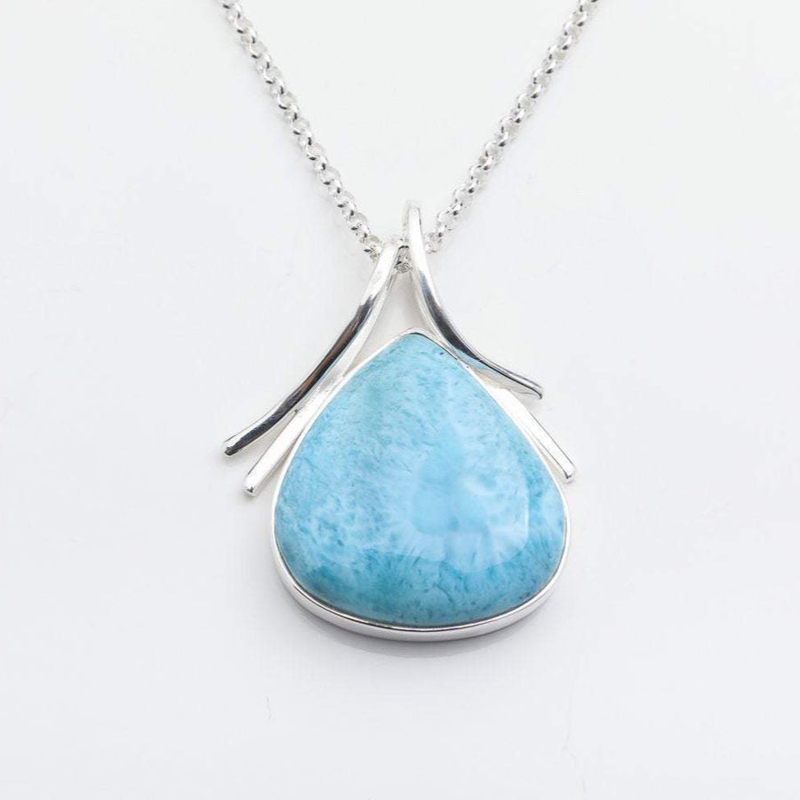 Larimar Pendant, Melas